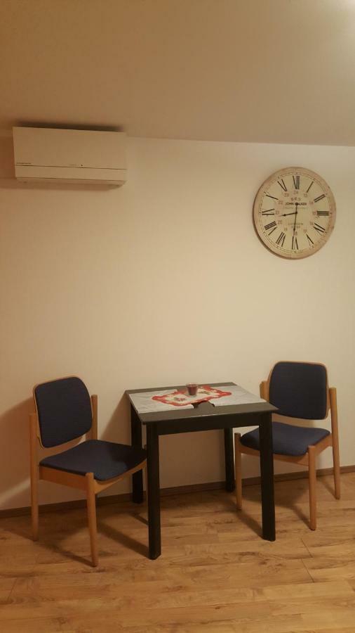 Apartament Diara ซีบิว ภายนอก รูปภาพ
